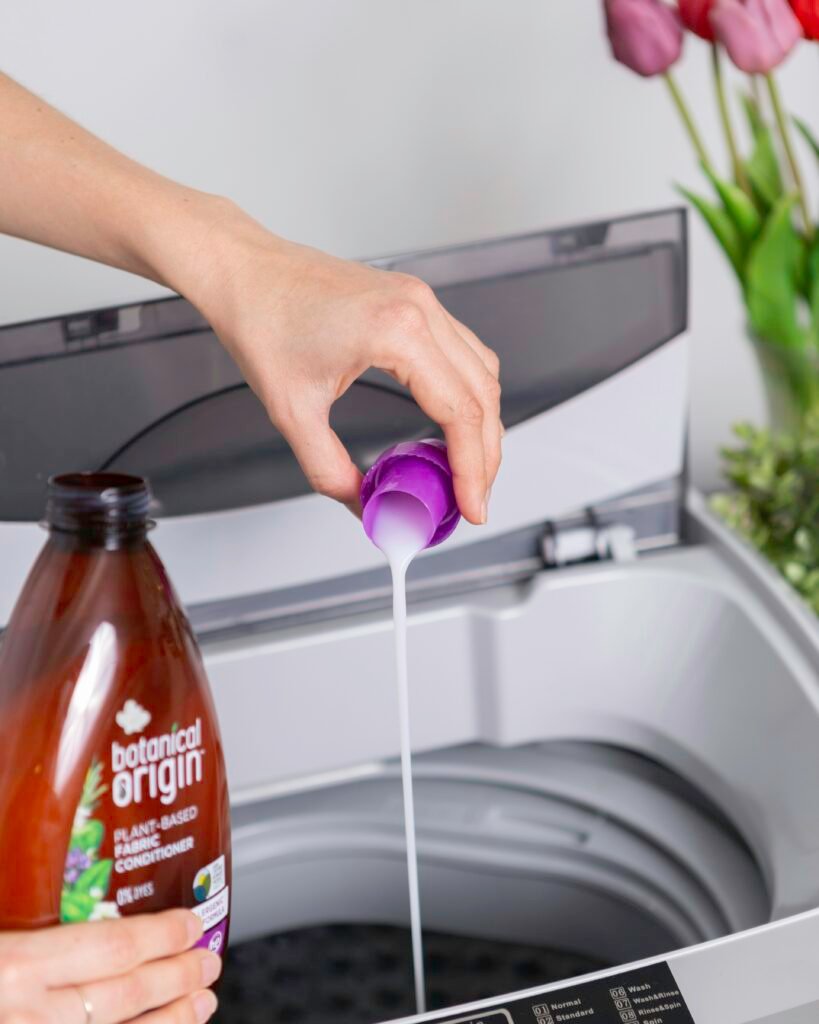 Proper Washing Methods for Prolonging the Lifespan of Novelty Socks