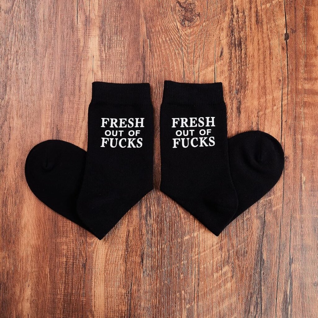 Fresh Out Of Fucks Socks Funny Novelty Crew Socks Funny Casual Socks For Men Women,Sarcastic Gift Funny Gift for Friends,wife,Colleague.