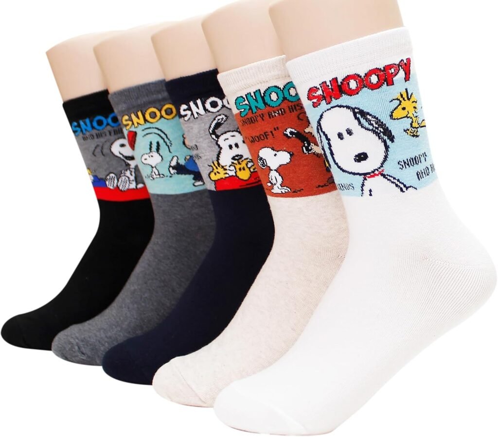 The Peanuts Snoopy Women and teen girls Cartoon Character Series Licensed Socks